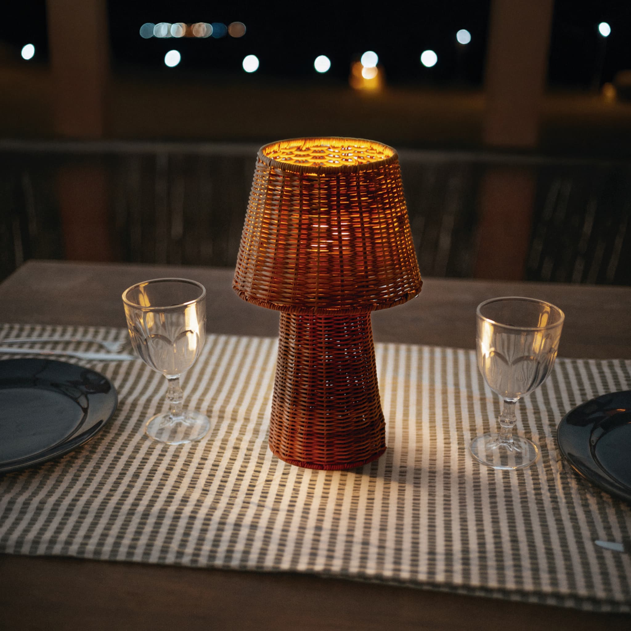 Bordslampa Lola 40 Nature New Garden
